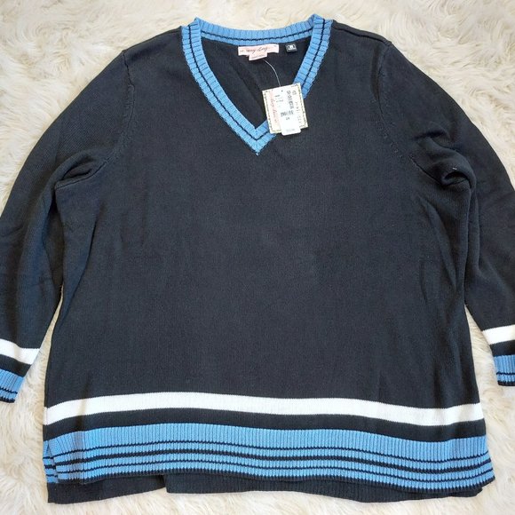In Every Story Women's Black and Blue Stripped V-Neck Knitted Sweater Size 2X - Picture 2 of 11